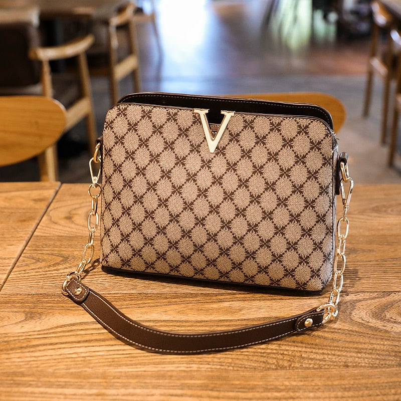 Bolsa feminina em Couro PU Crossbody MessengChain - Victoria Vaz